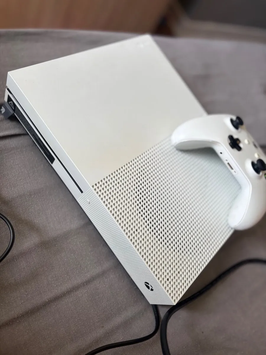 PlayStation and Xbox - Image 4