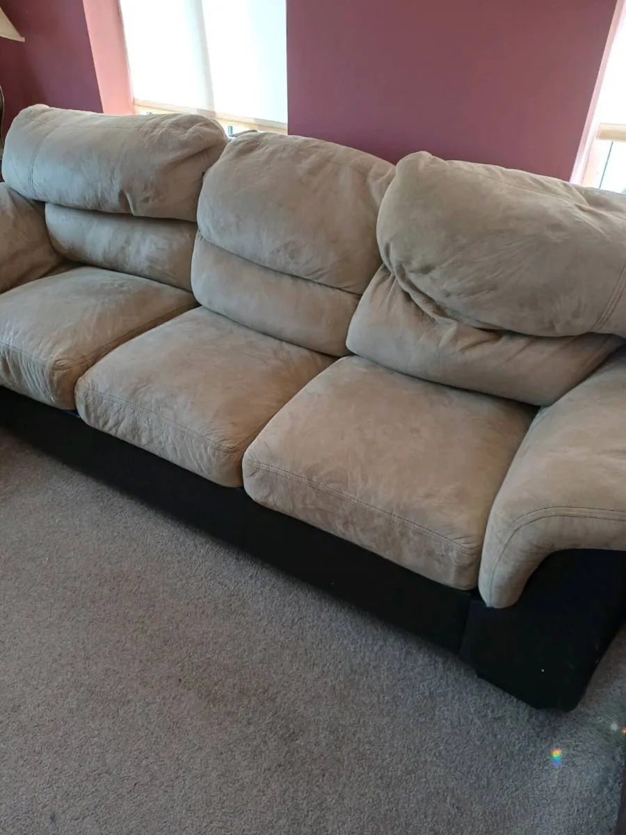 3 piece sofa - Image 2