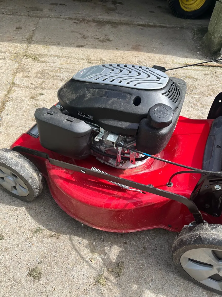 Lawnmower Brand New - Image 2