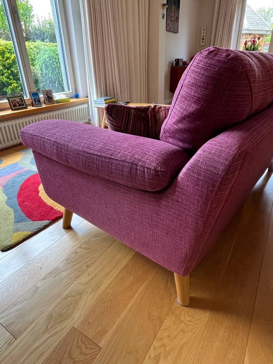 Luxurious 2 Seat Kandinsky Sofa - Image 2