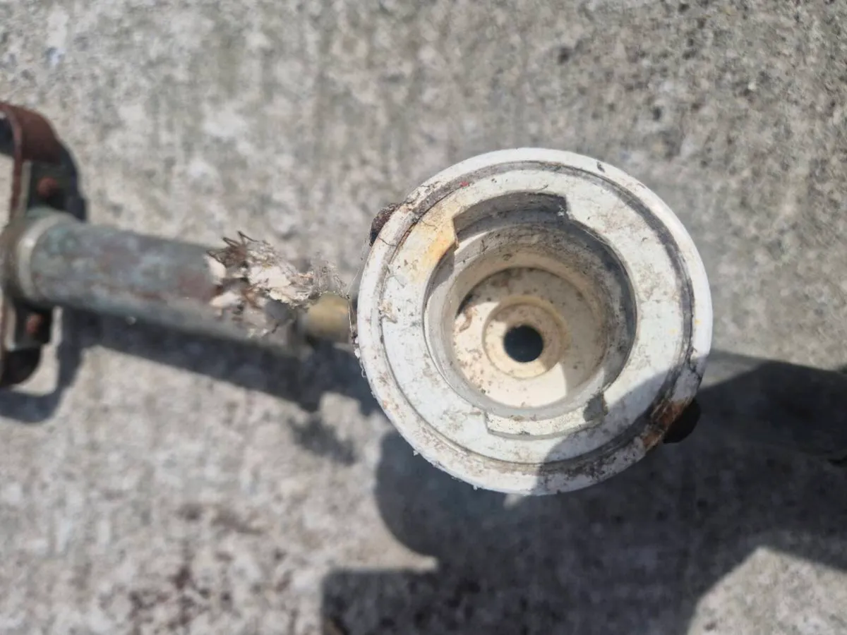 Bucket Pump for hand spraying - Image 3