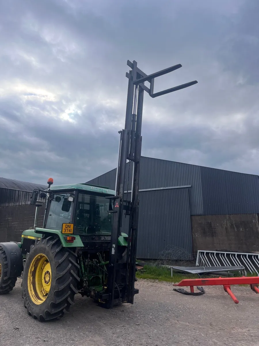 Forklift masts for tractor - Image 2
