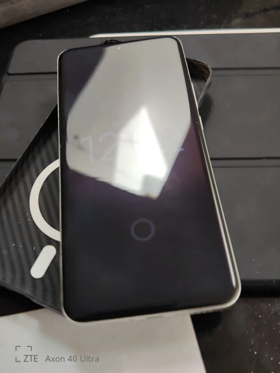 Xiaomi Mi15 Ultra 512GB (Photography Kit included) - Image 4