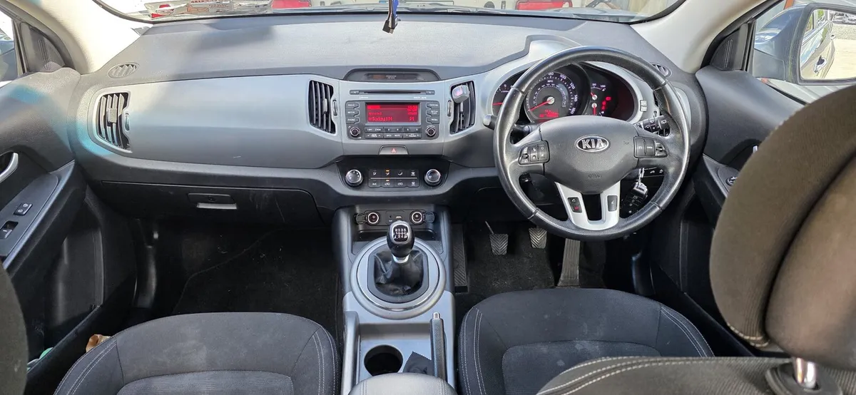 152 KIA SPORTAGE DIESEL - Image 4