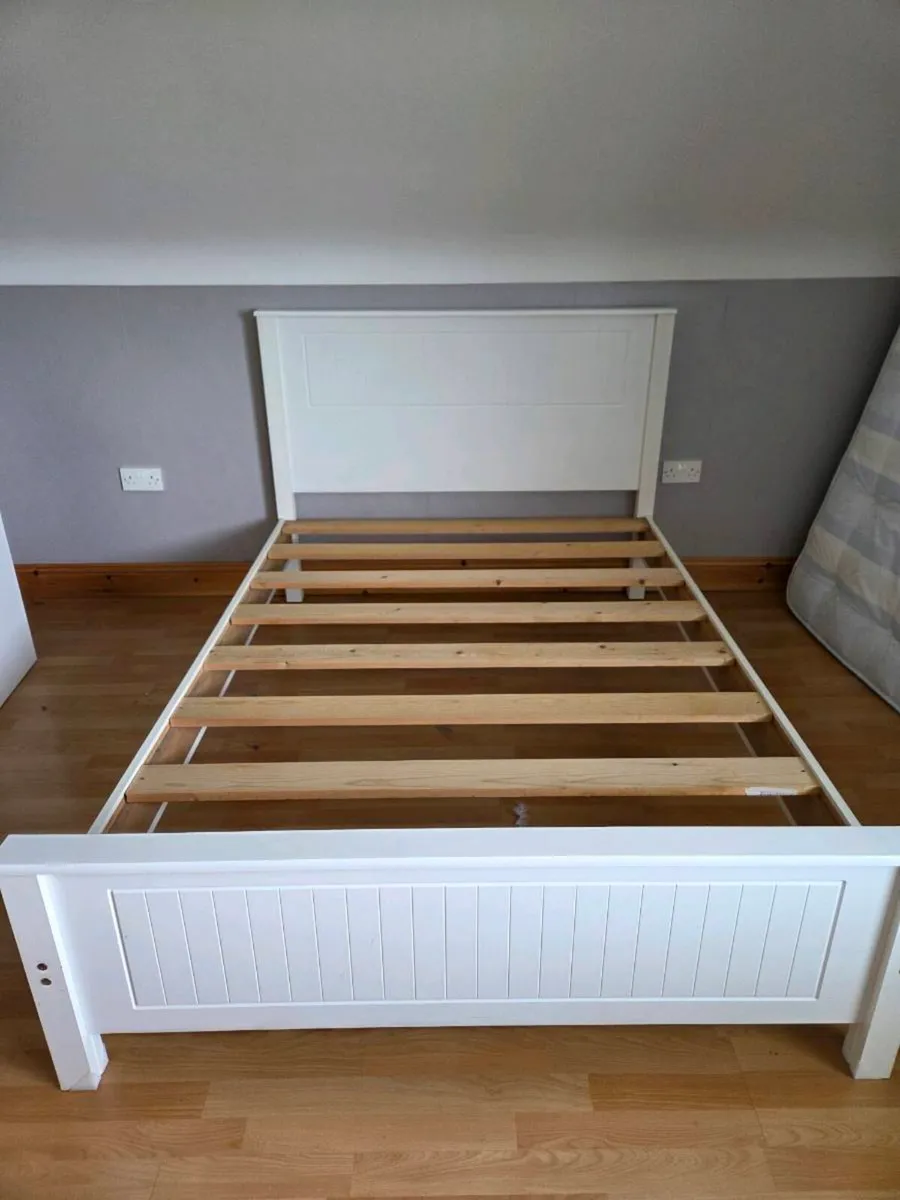 Double Bed - Image 1