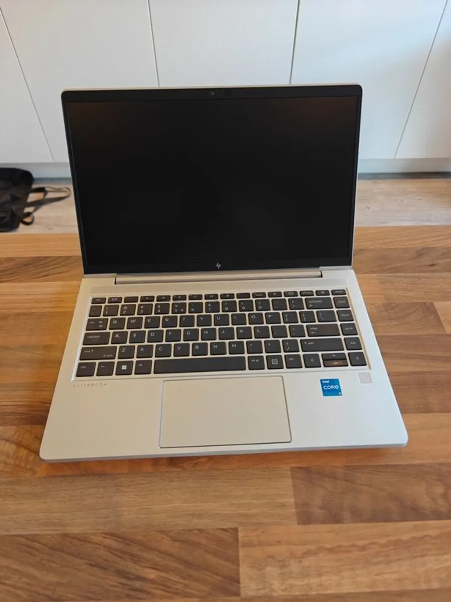 HP Elitebook 640 G10 | i5 (13th gen)| 16GB | 512GB - Image 2