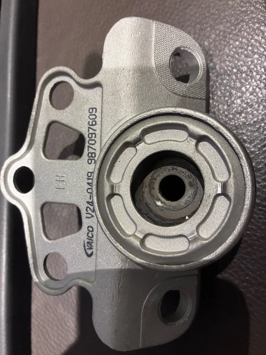 Fiat 500L parts - Image 3