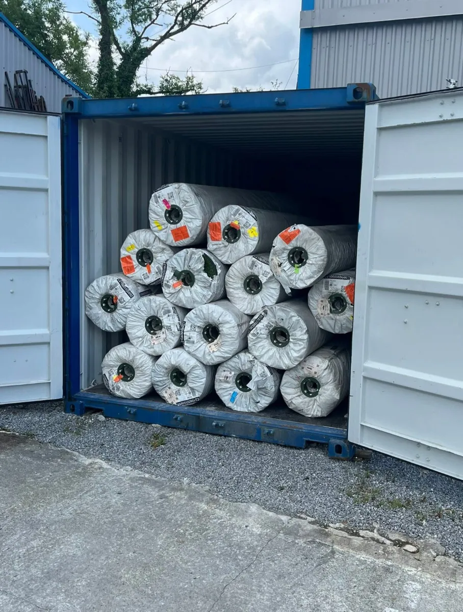Brand new 40mm artificial grass - Image 2