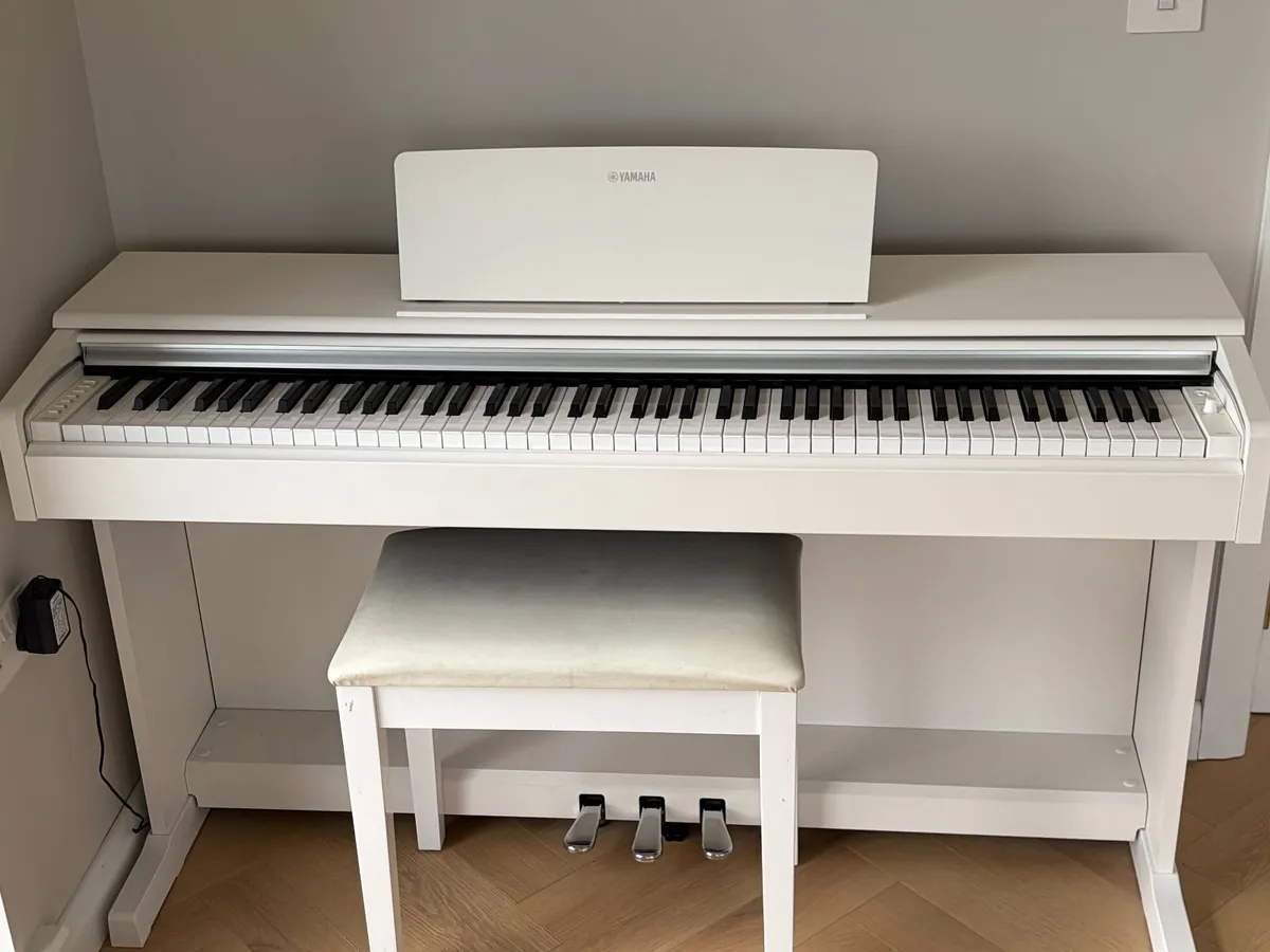 Yamaha YDP 145 Digital Piano - Image 2