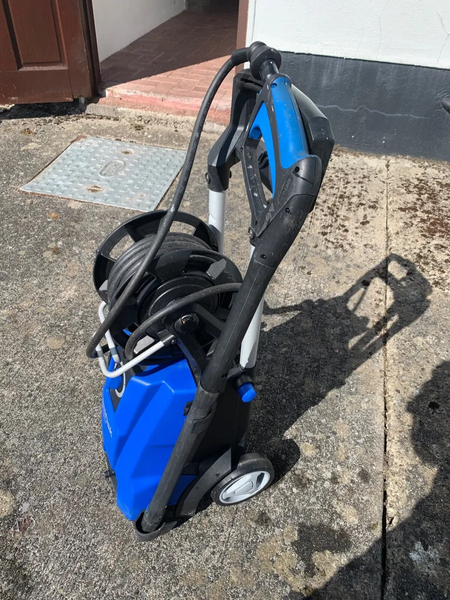 Nilfisk pressure washer D 140.4 - Image 4