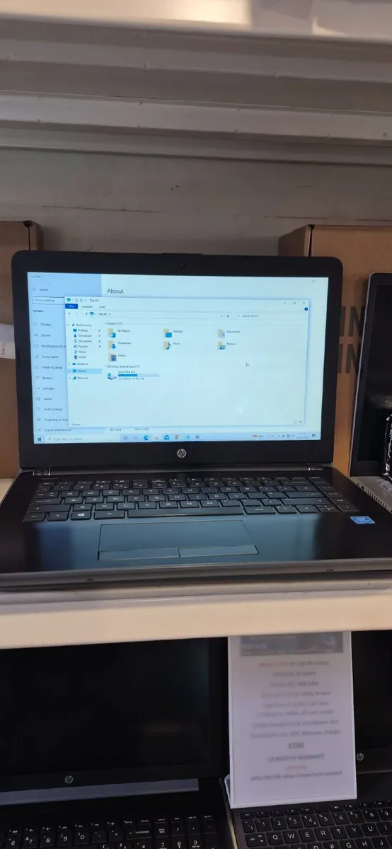 HP laptop - Ultrabook model - Image 1