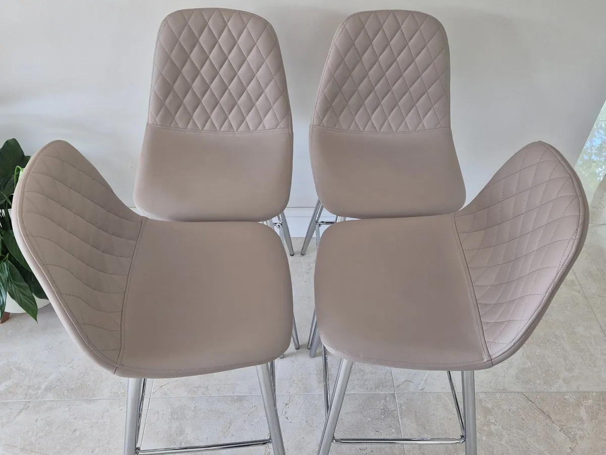 4 Counter Stools - Image 2