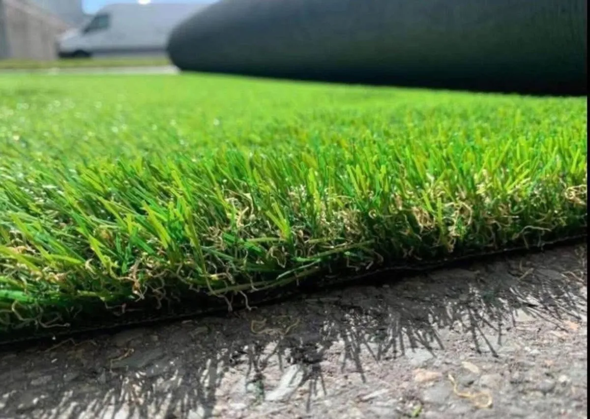 New 40mm Artificial Grass Free Delivery - Image 2