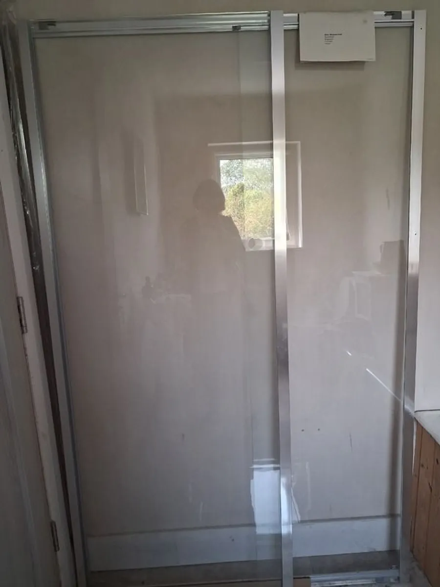 3 sided glass Shower unit - Image 1