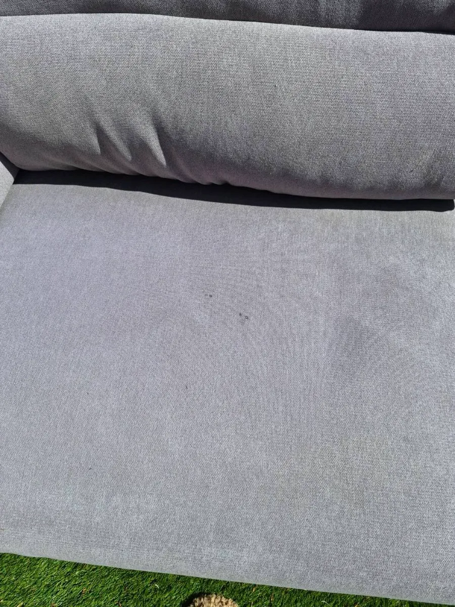 Grey 3 and 2 piece sofa suite - Image 4
