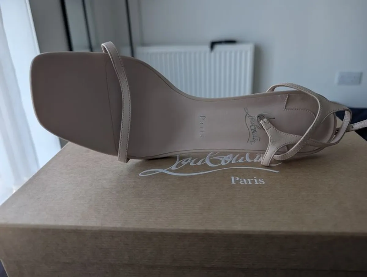 Christian Louboutin Condora 80mm Leather Sandals 85 - Size 42 - Image 1