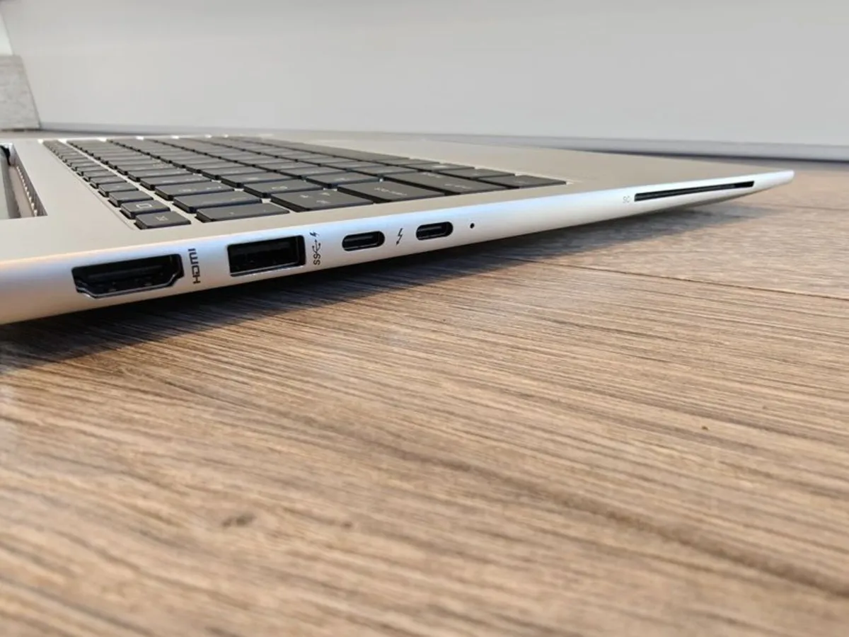 HP Elitebook 835 G10 | AMD Ryzen 5 Pro | 32GB DDR5 - Image 3