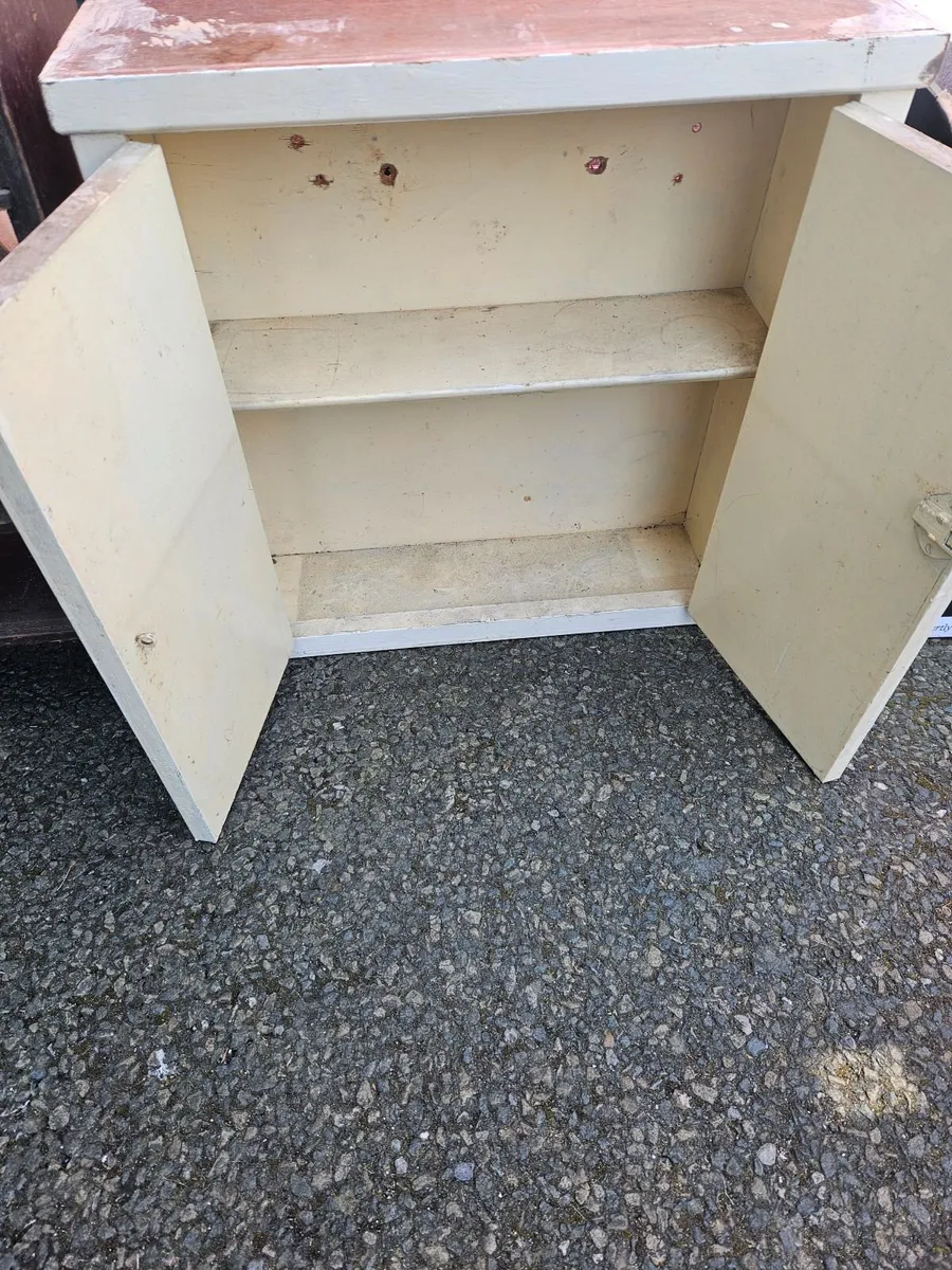 Vintage Retro Cabinet - Image 1