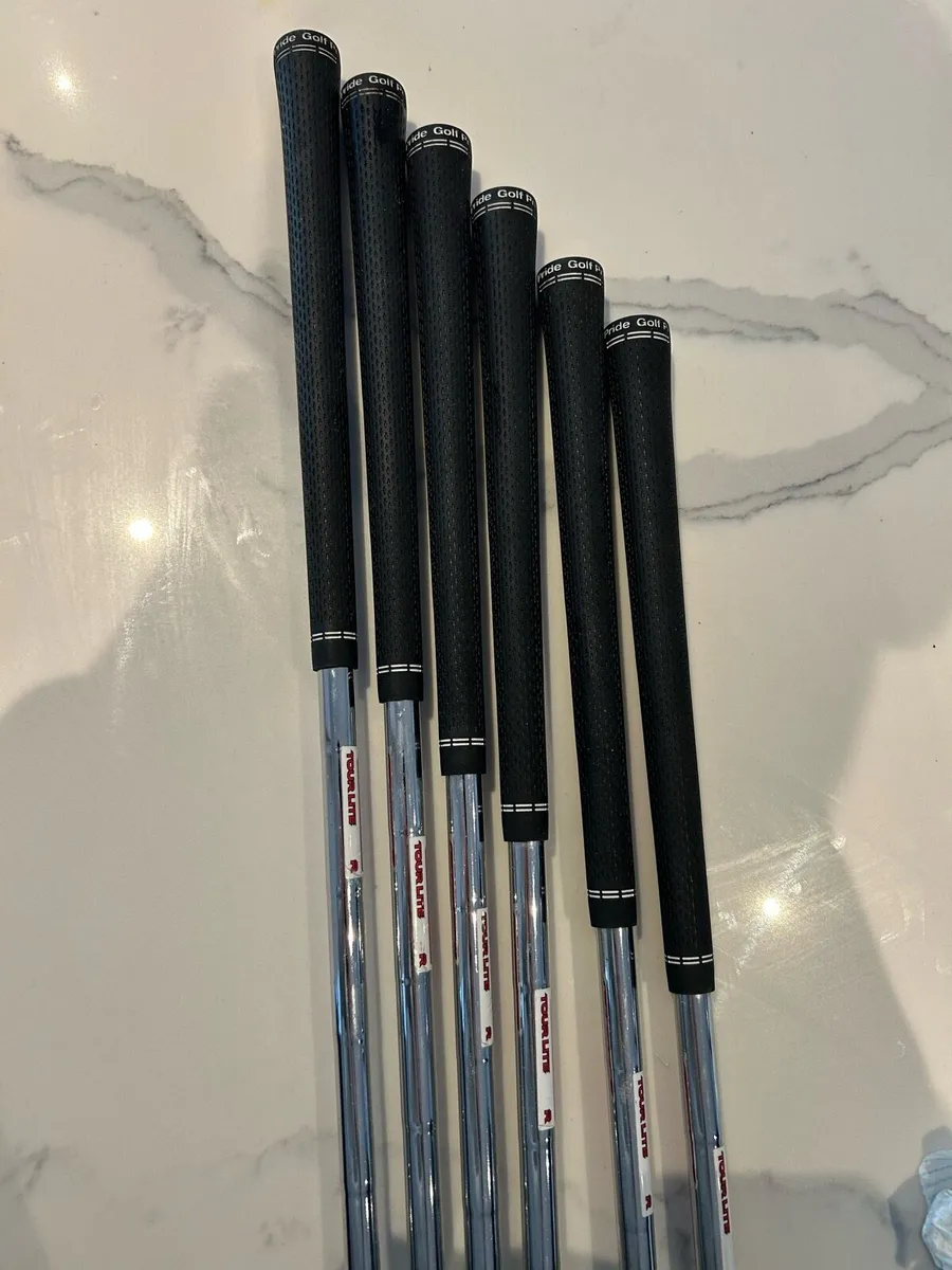srixon mk II zx4 irons - Image 3