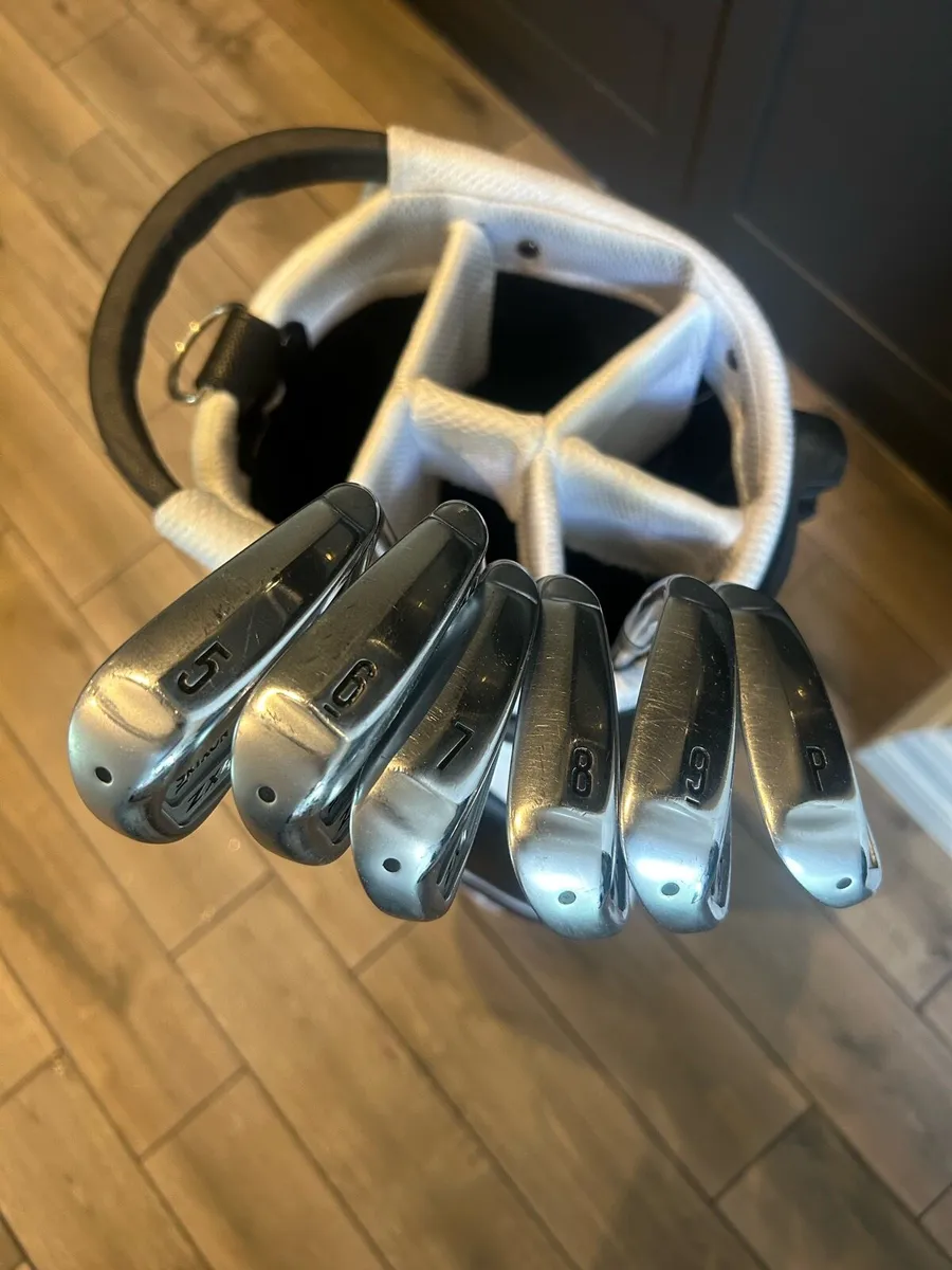 srixon mk II zx4 irons - Image 1