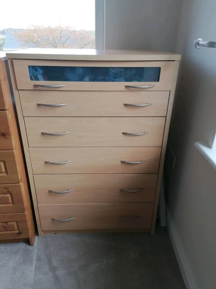 Chest of Drawers