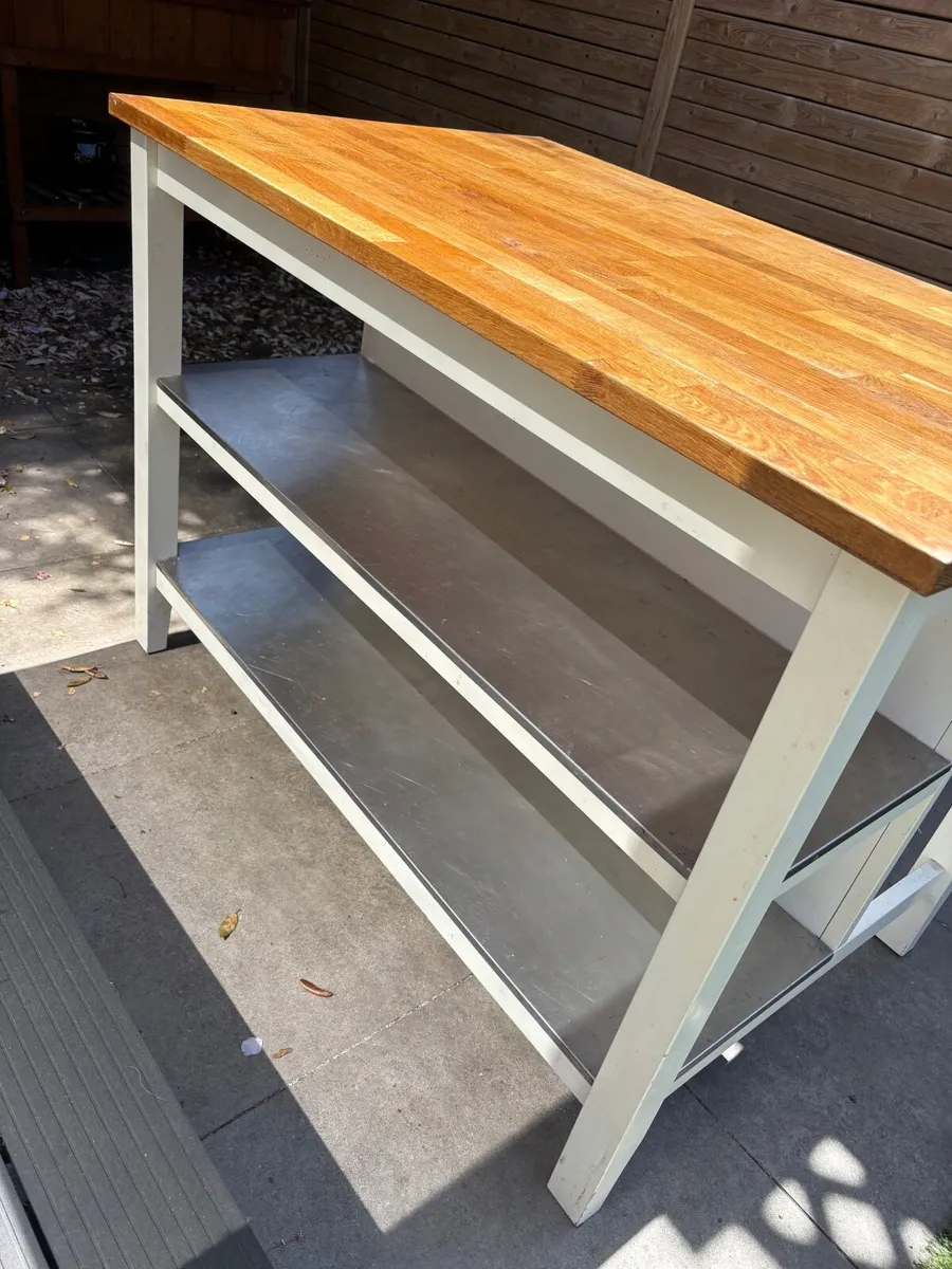 Free kitchen island (IKEA brand) - Image 1