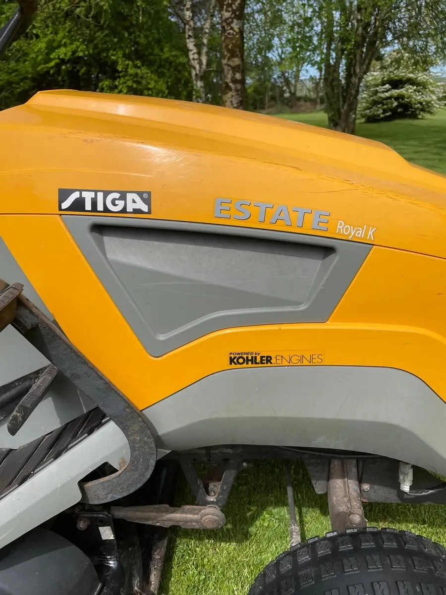STIGA Estate Royal K TS 102 Hydro + Mulching kit - Image 3