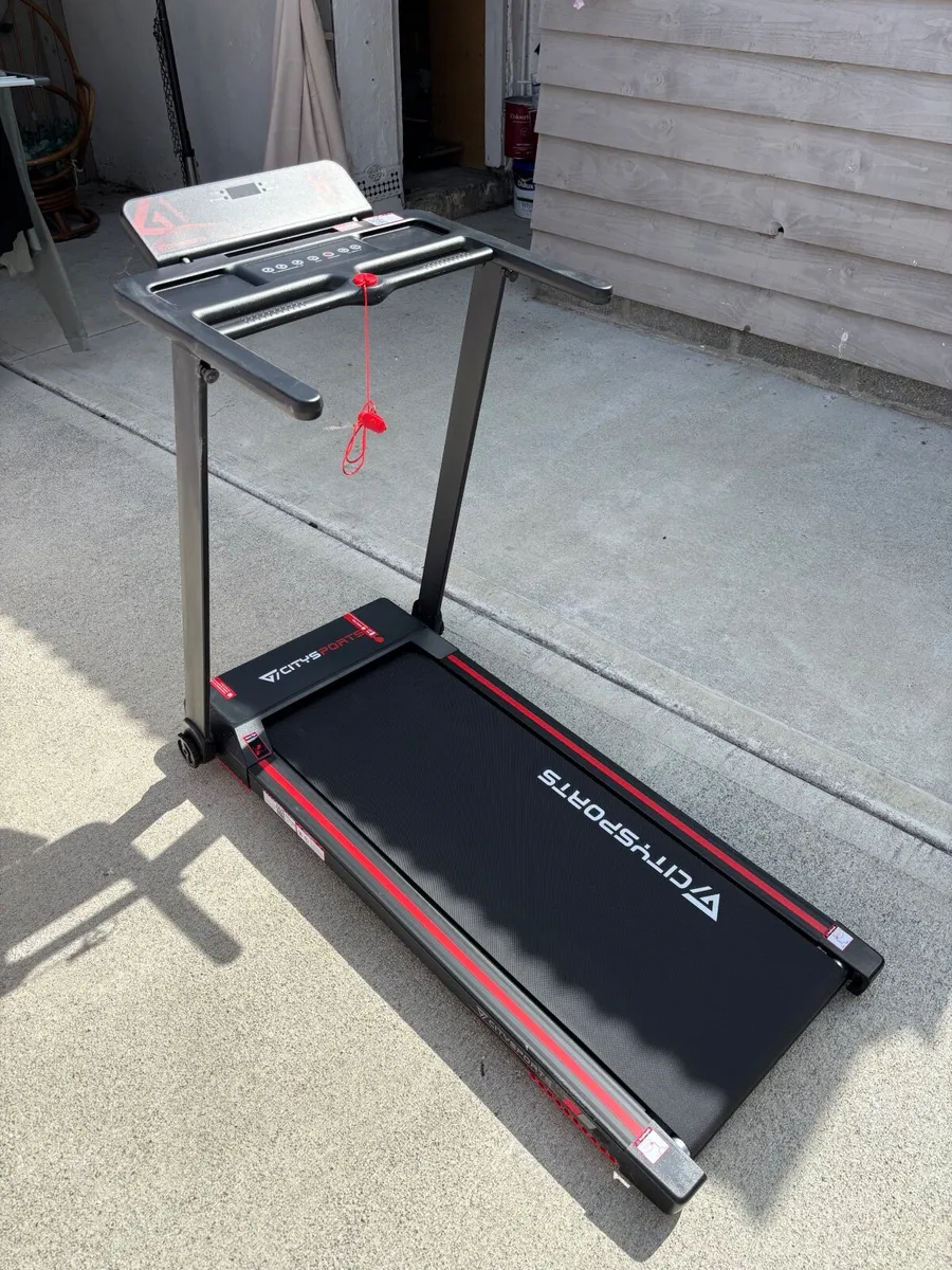 Treadmill for sale - Image 1