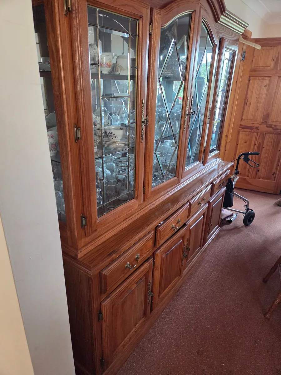 Oak Display Cabinet - Image 2