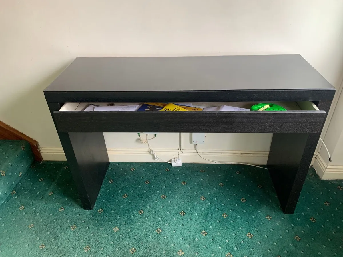 hall table - Image 4