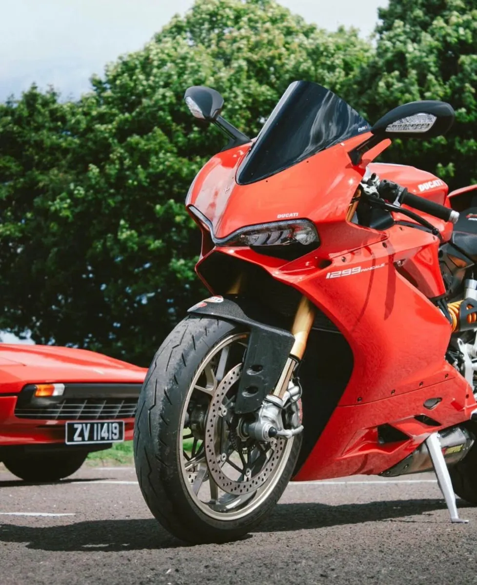 2015 Ducati Panigale 1299s - Image 4