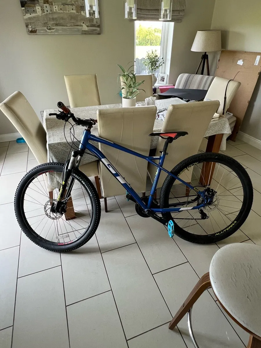 Gt mountain bike - Image 1