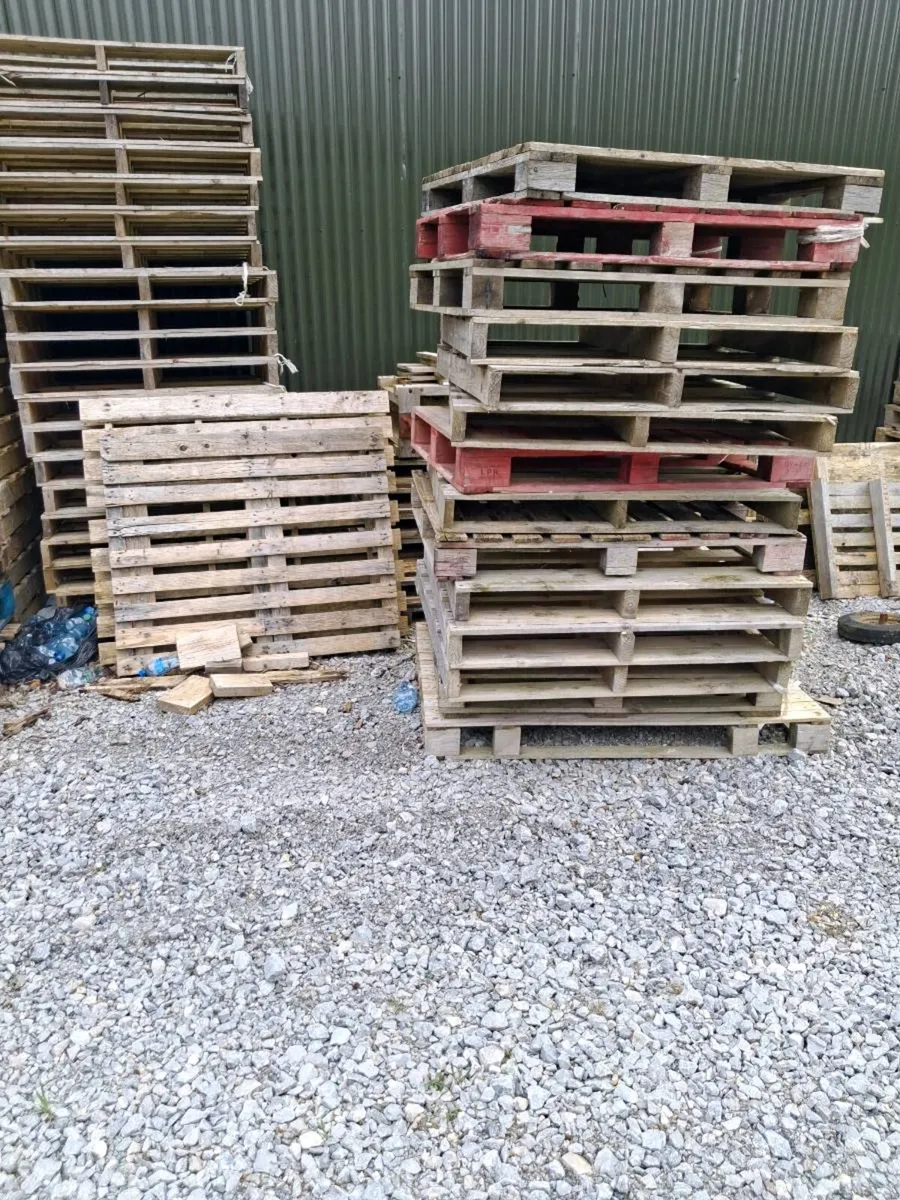 Pallets free - Image 2