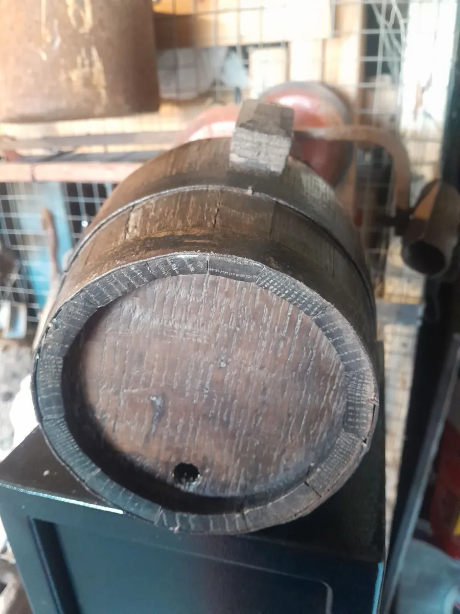 Minature  oak  spirit  barrel - Image 2