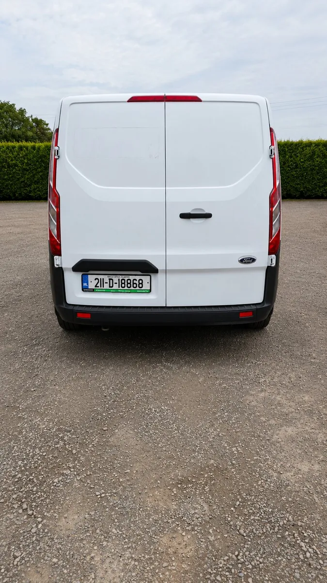2021 Ford Transit van - Image 3
