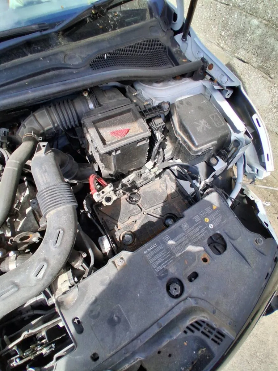 Car - Image 2