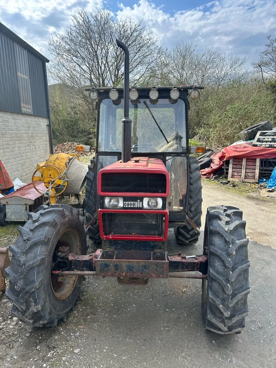 1986 case international 685xl 4wd - Image 2