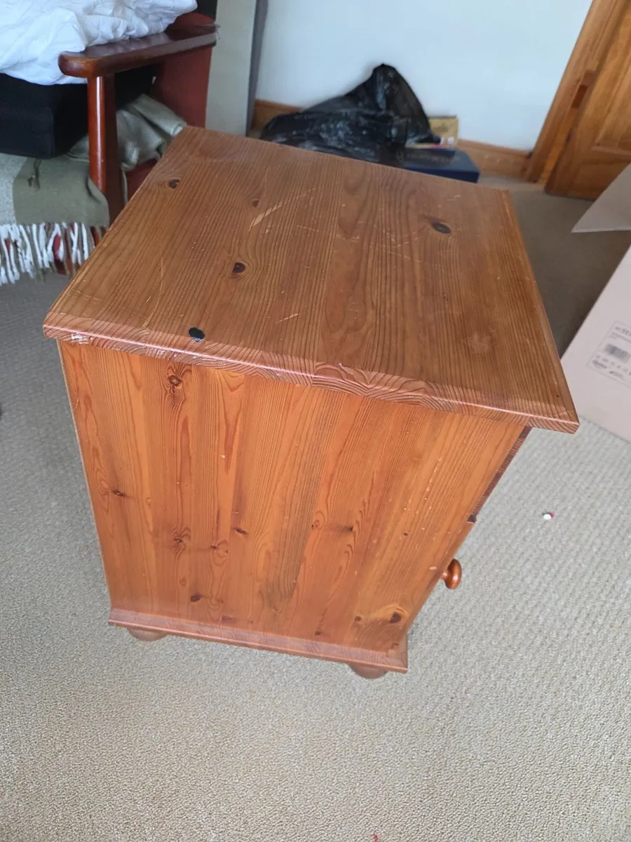Four Pine Bedside Lockers - Image 2