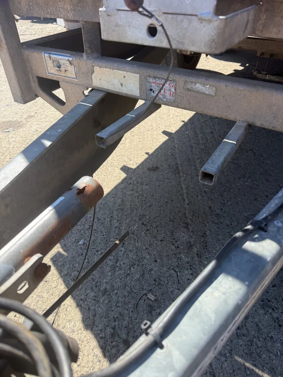 Ivor Williams trailer with ramps. - Image 3