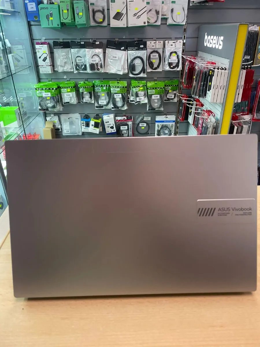 Asus Vivobook Go 15 - Image 1