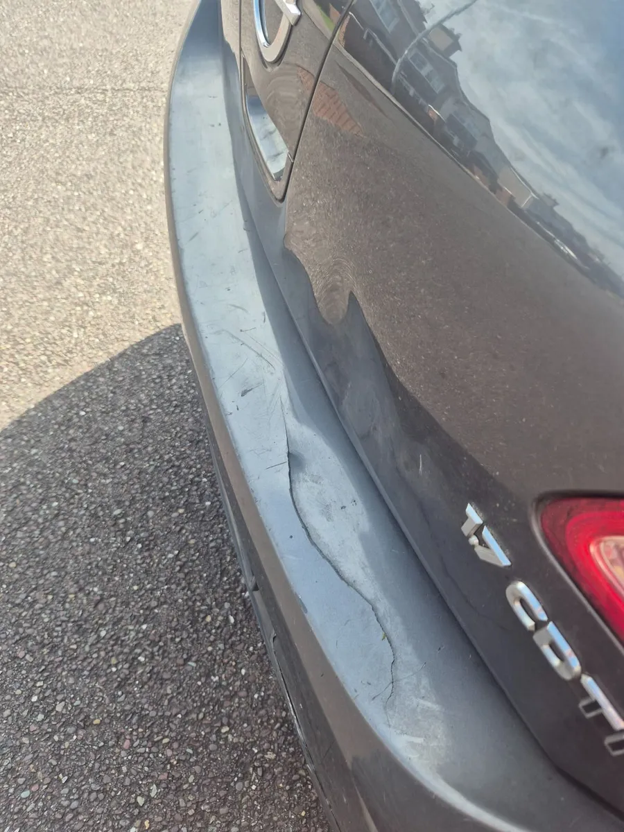 Opel Astra 2012 - Image 1