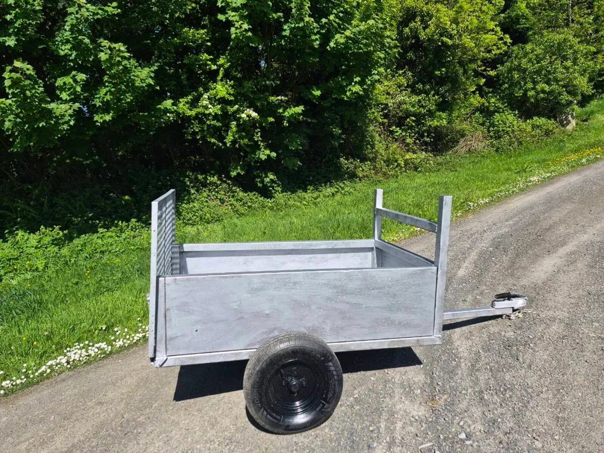 Trailer - Image 1