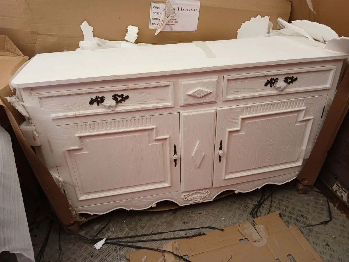 Cabbinet dresser traditional old style new - Image 4