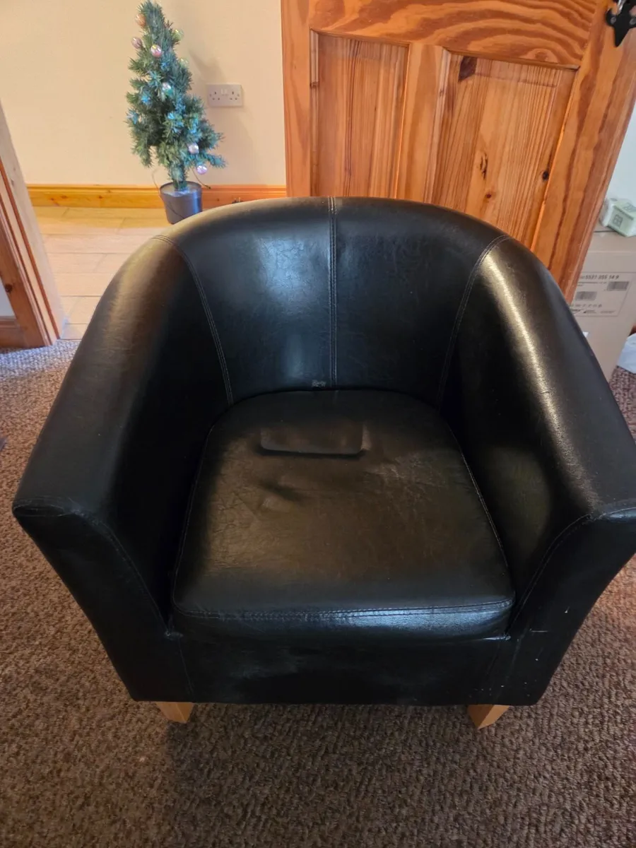 Black Leather Chair - Image 1