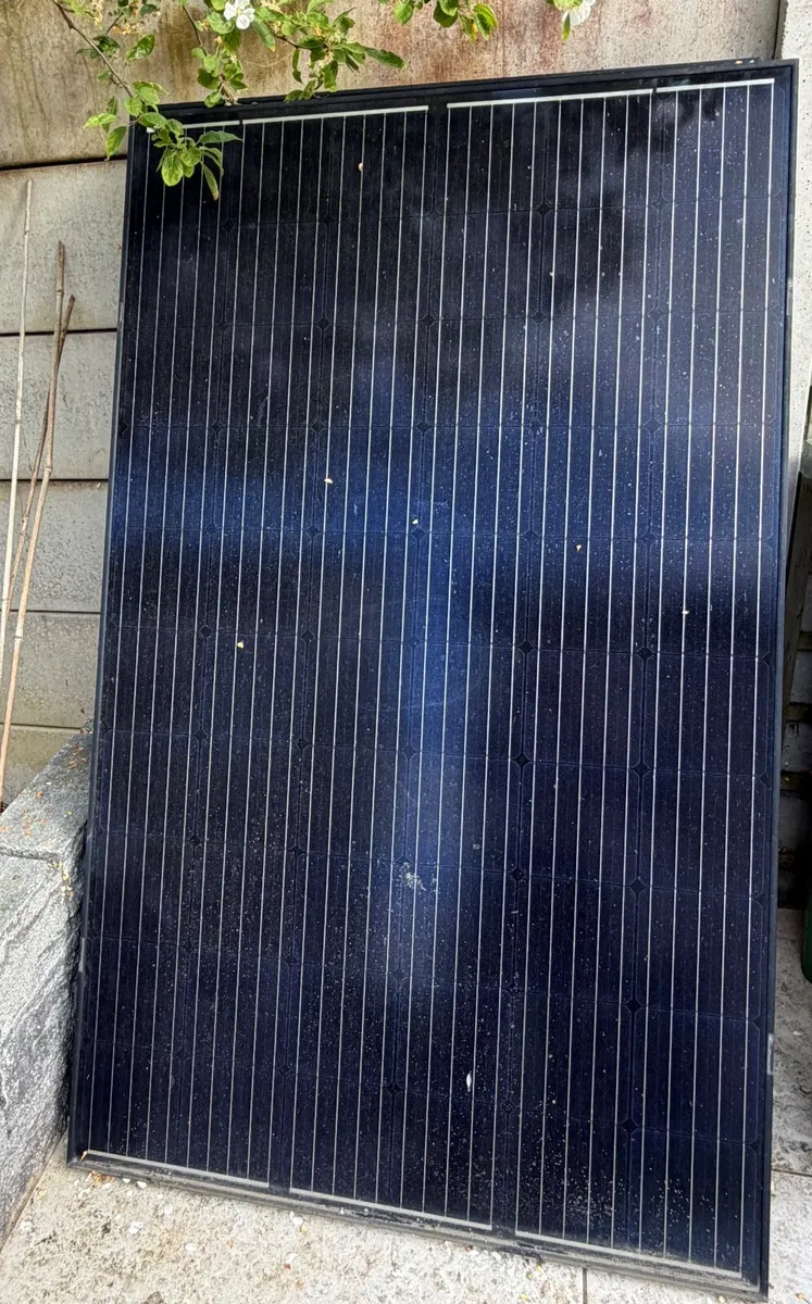 4 Solar Panels for Sale – Excellent Condition - Image 2