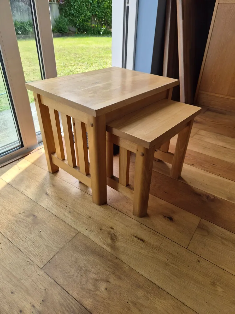 Nested coffee tables - Image 2