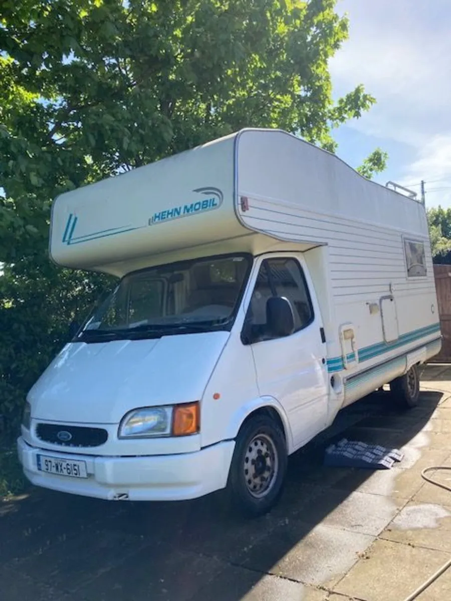 Motorhome Camper Ford - Image 1