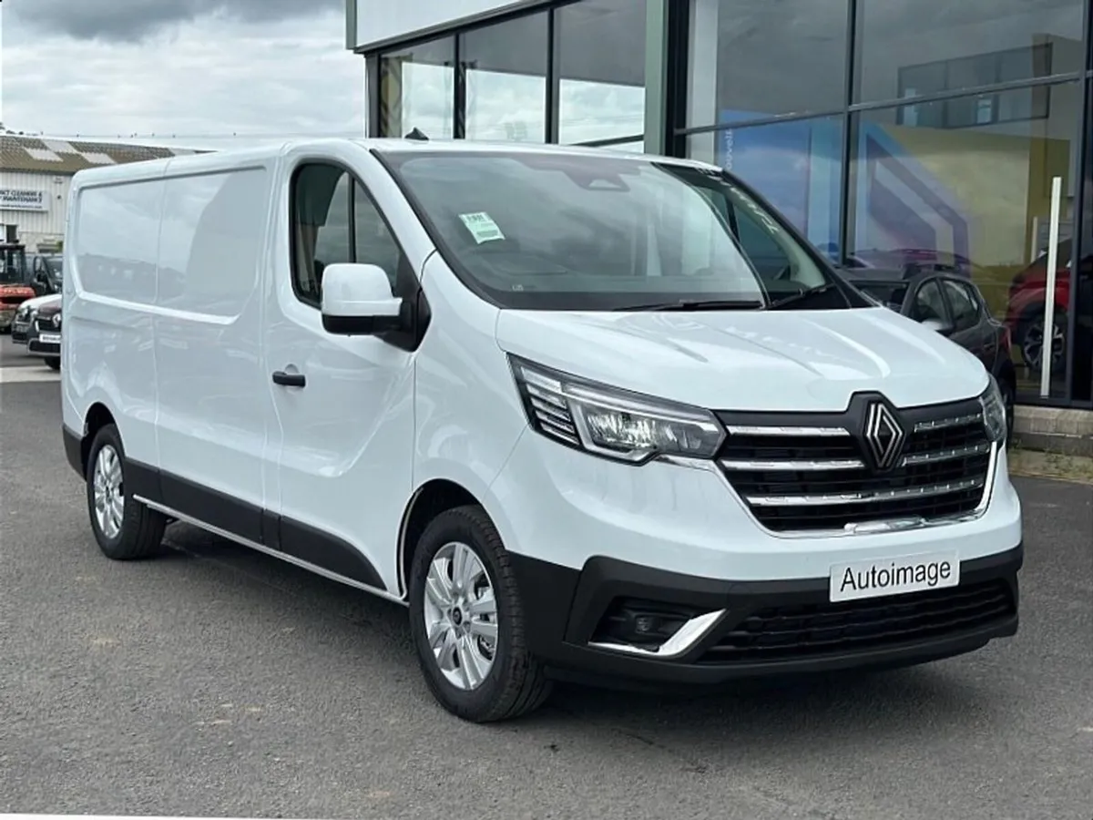 Renault Trafic white trafic - Image 2