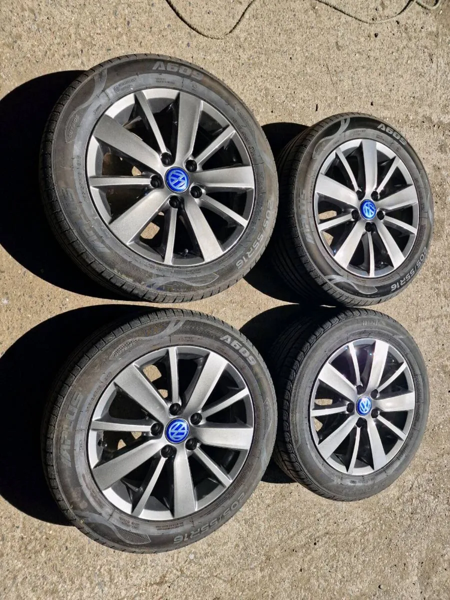 16' VW CADDY/GOLF ECT ALLOYS /GOOD TYRES/5x112 - Image 1