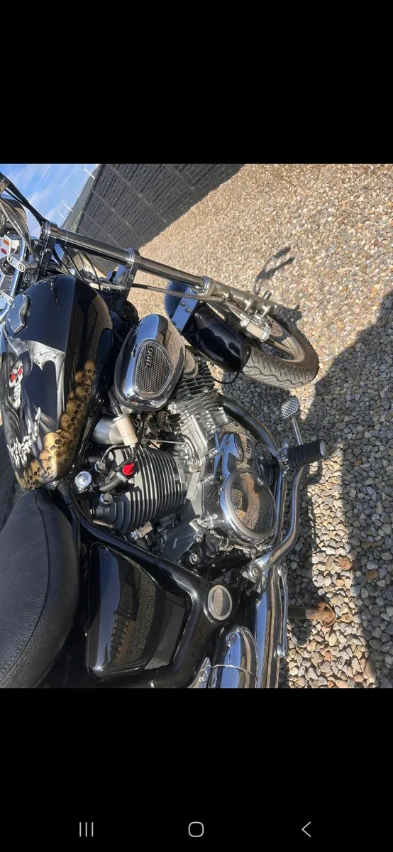 Yamaha Virago 1100cc 1993 And Helmet To Match - Image 4